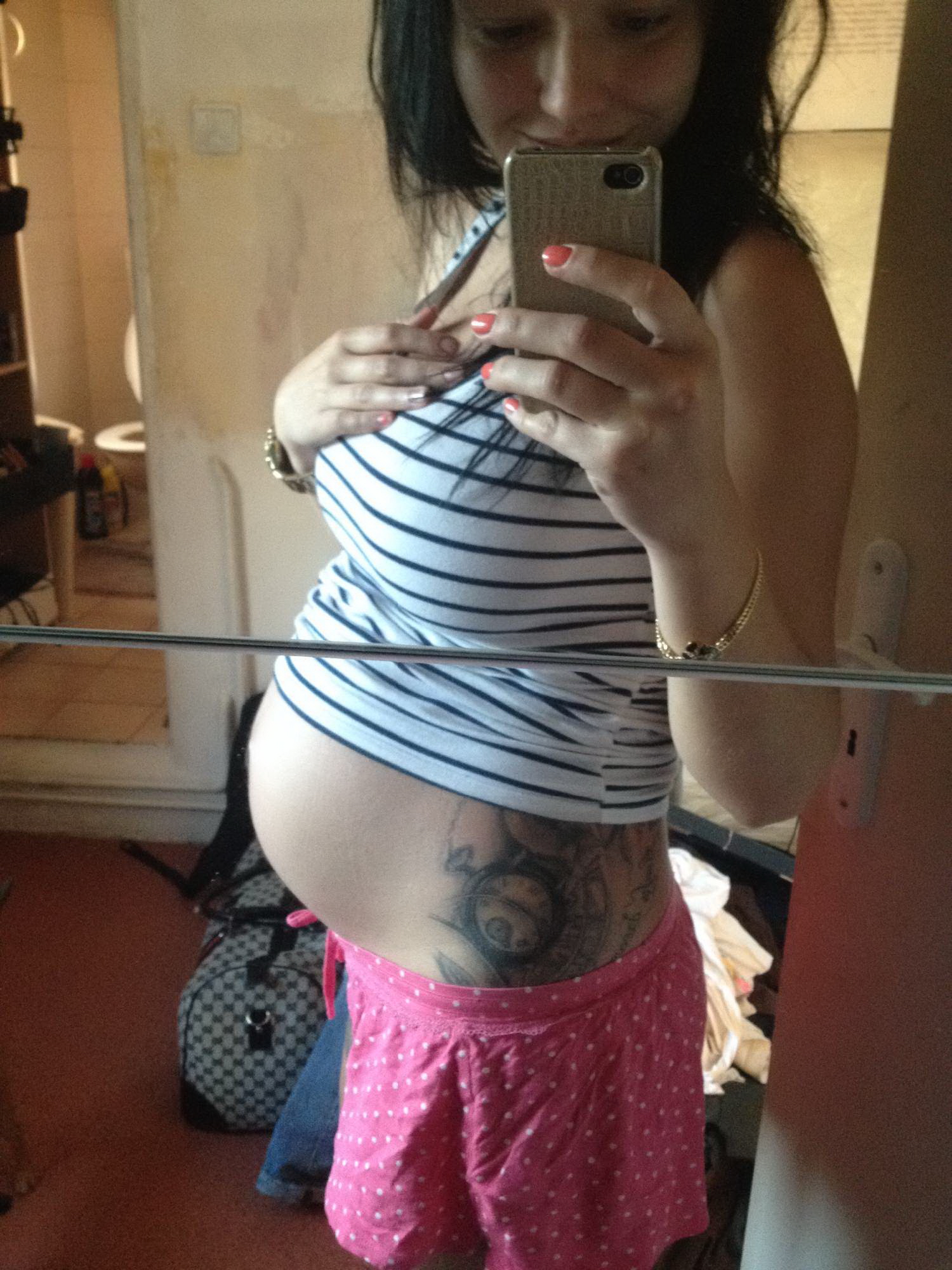 Preggo Selfie Czech Brunette Babe