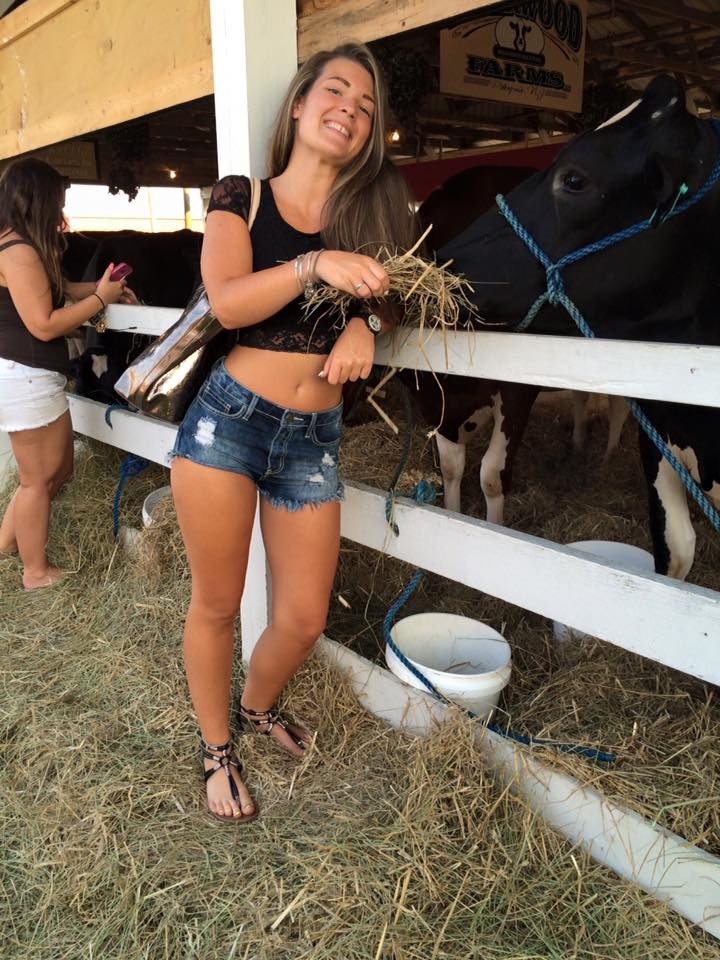 Slut With A Huge Ass NN Selfies