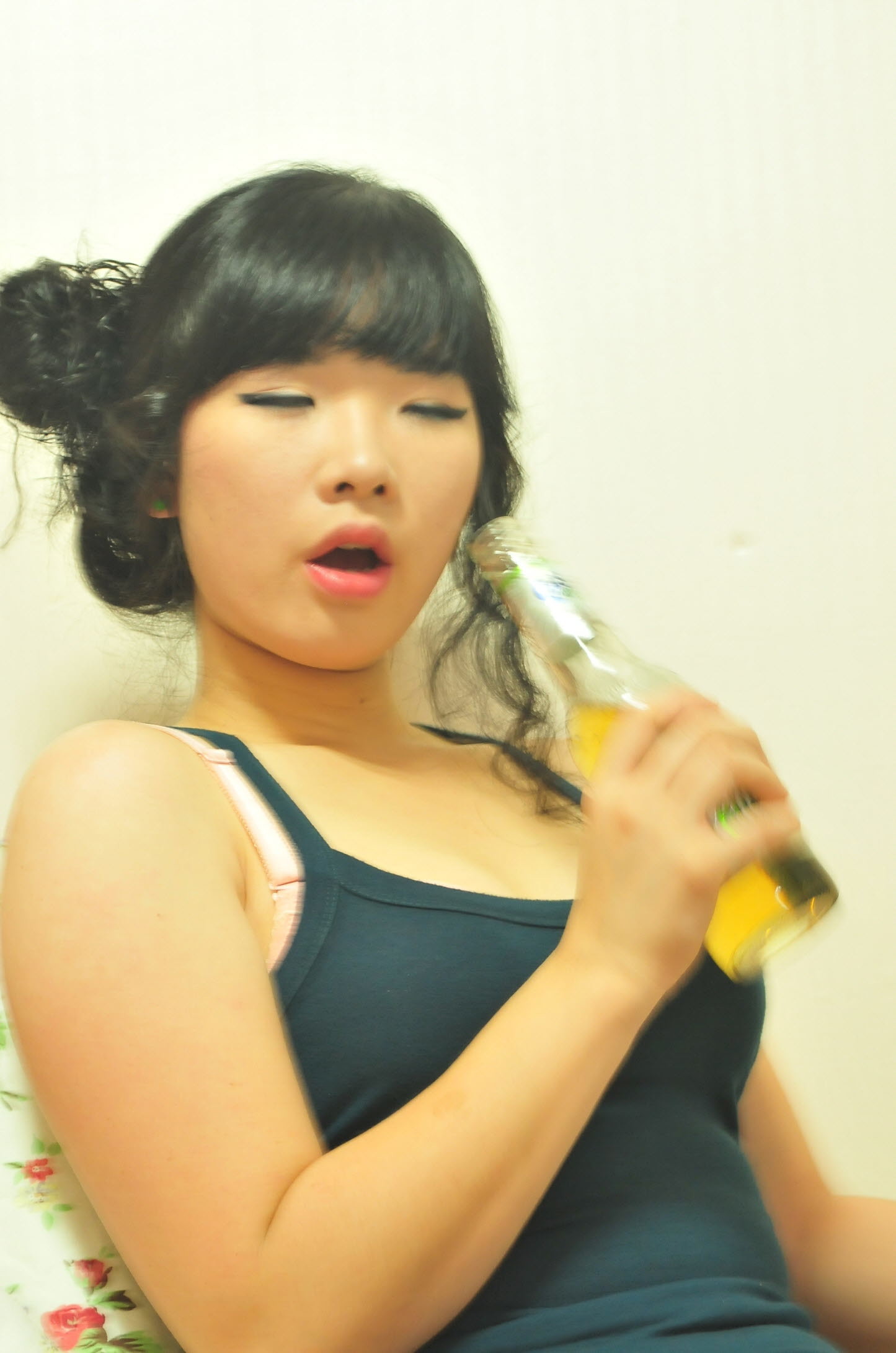 Magenta Choi Deepthroating Bottle and Pantyhose