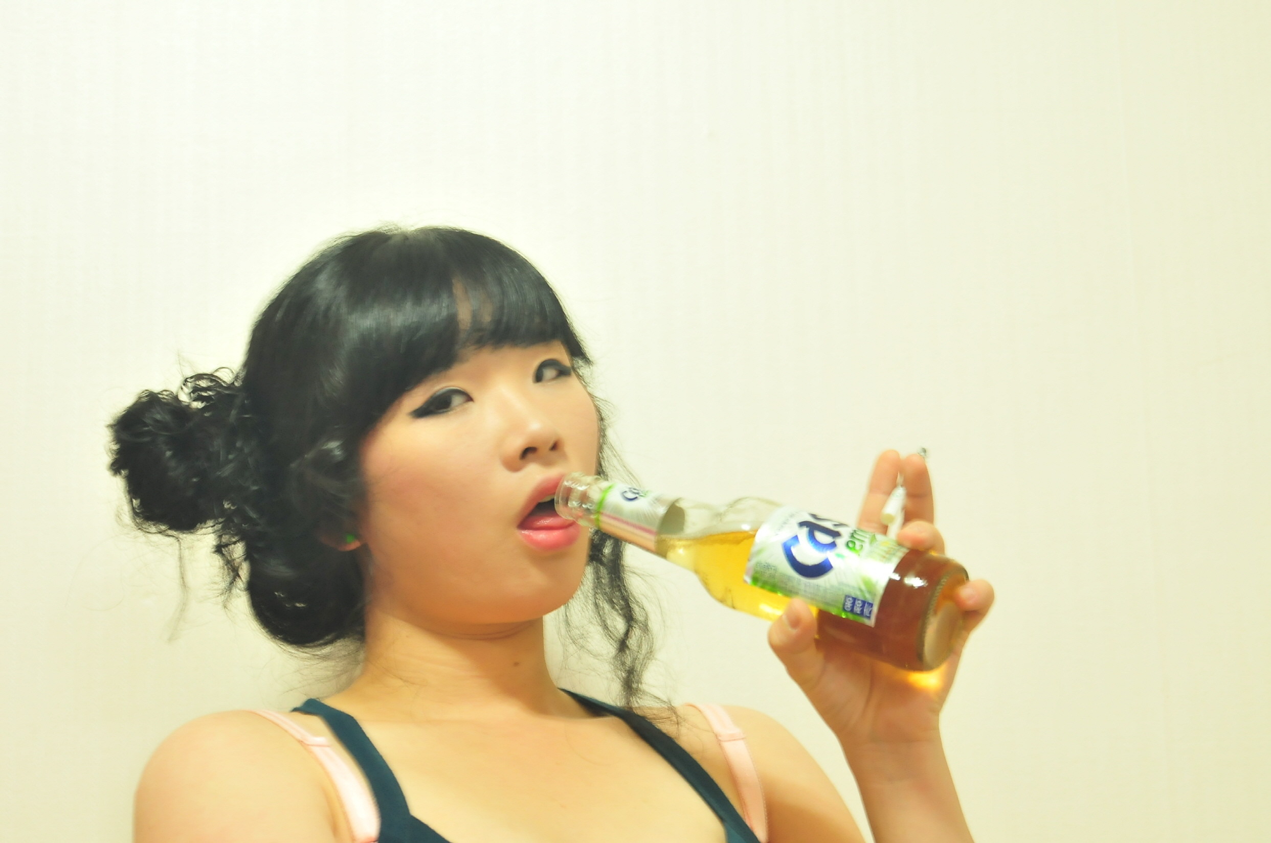 Magenta Choi Deepthroating Bottle and Pantyhose