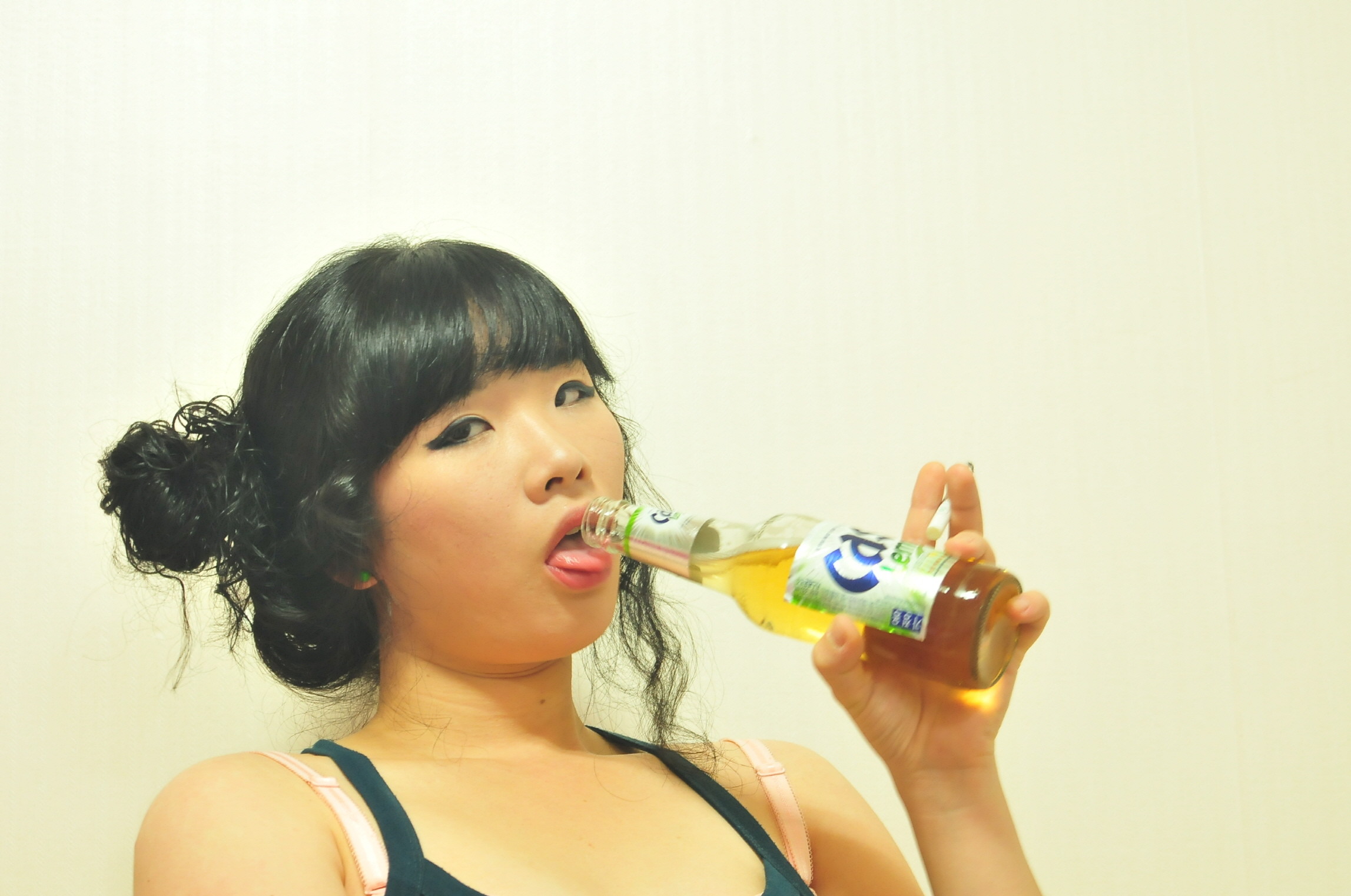 Magenta Choi Deepthroating Bottle and Pantyhose