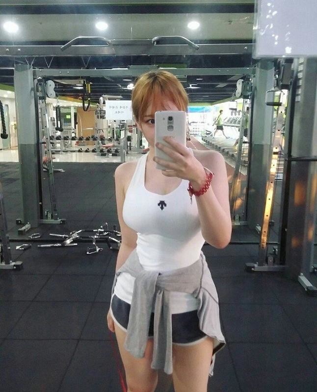 Vanessa my Korean Fuckslave