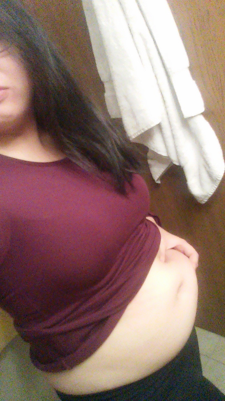 Selfie Big Belly Asian