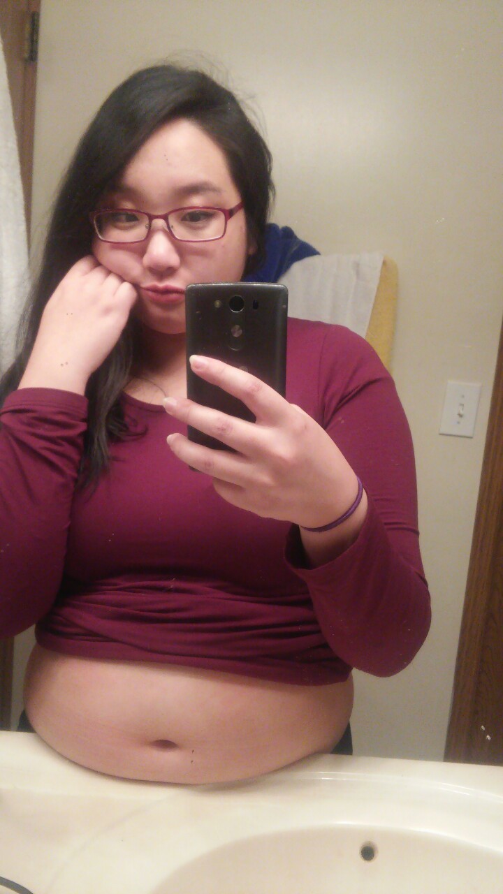 Selfie Big Belly Asian