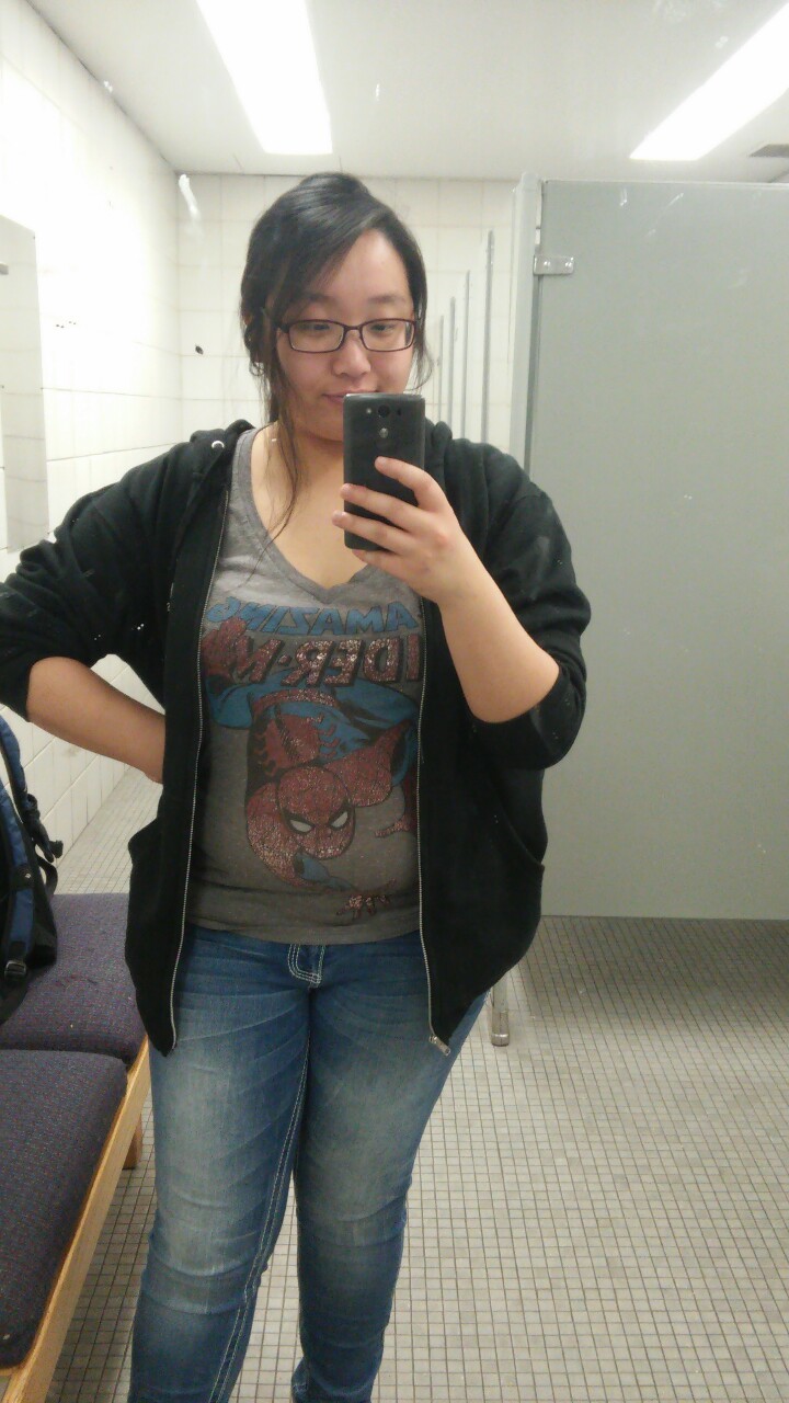 Selfie Big Belly Asian