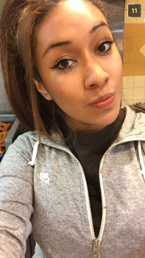 Sexy Nerd Latina Selfies