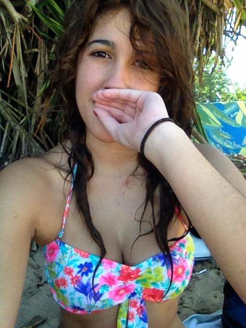 Puerto Rican Girl Fun Selfies