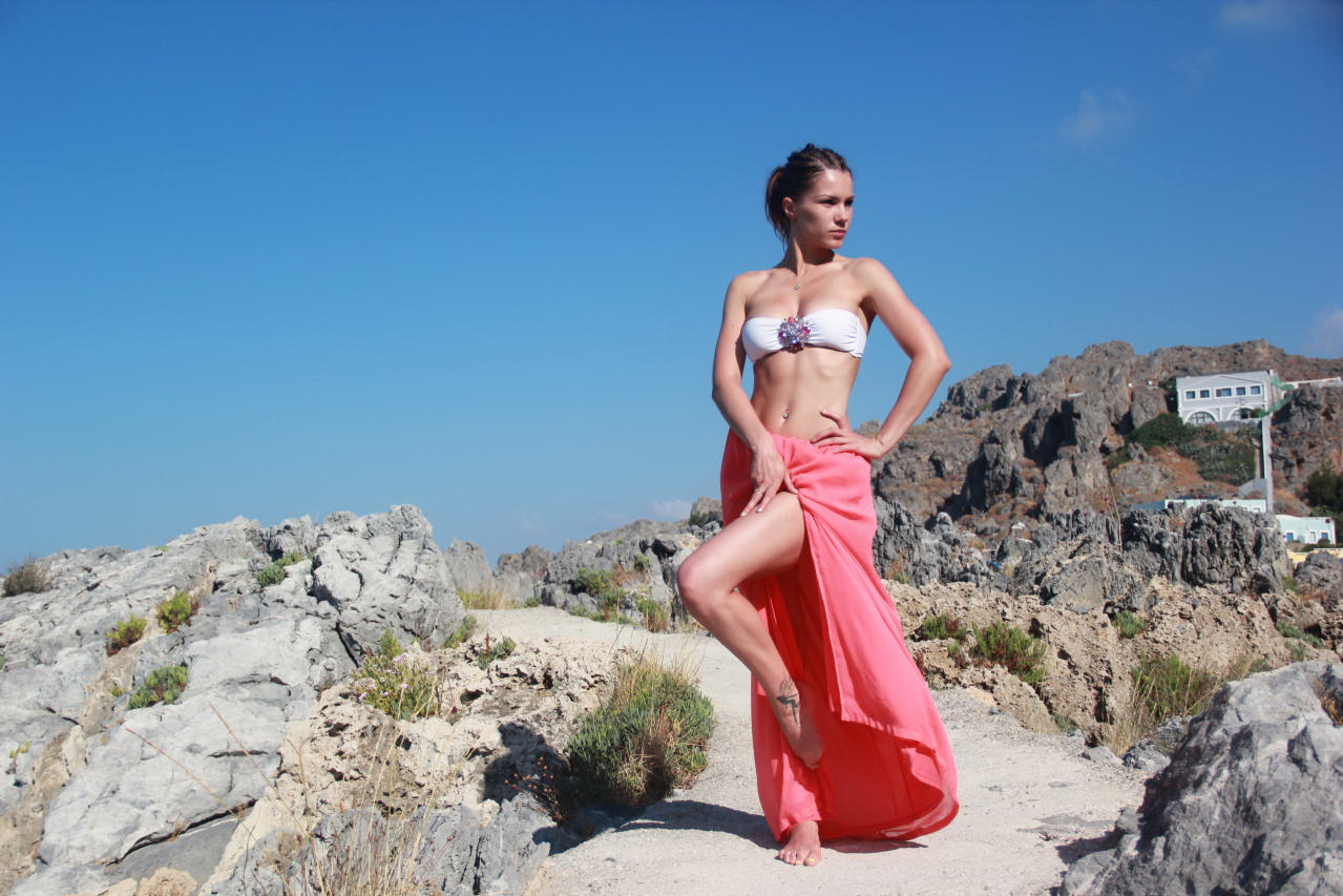 Tight Toned and Sporty Brunette