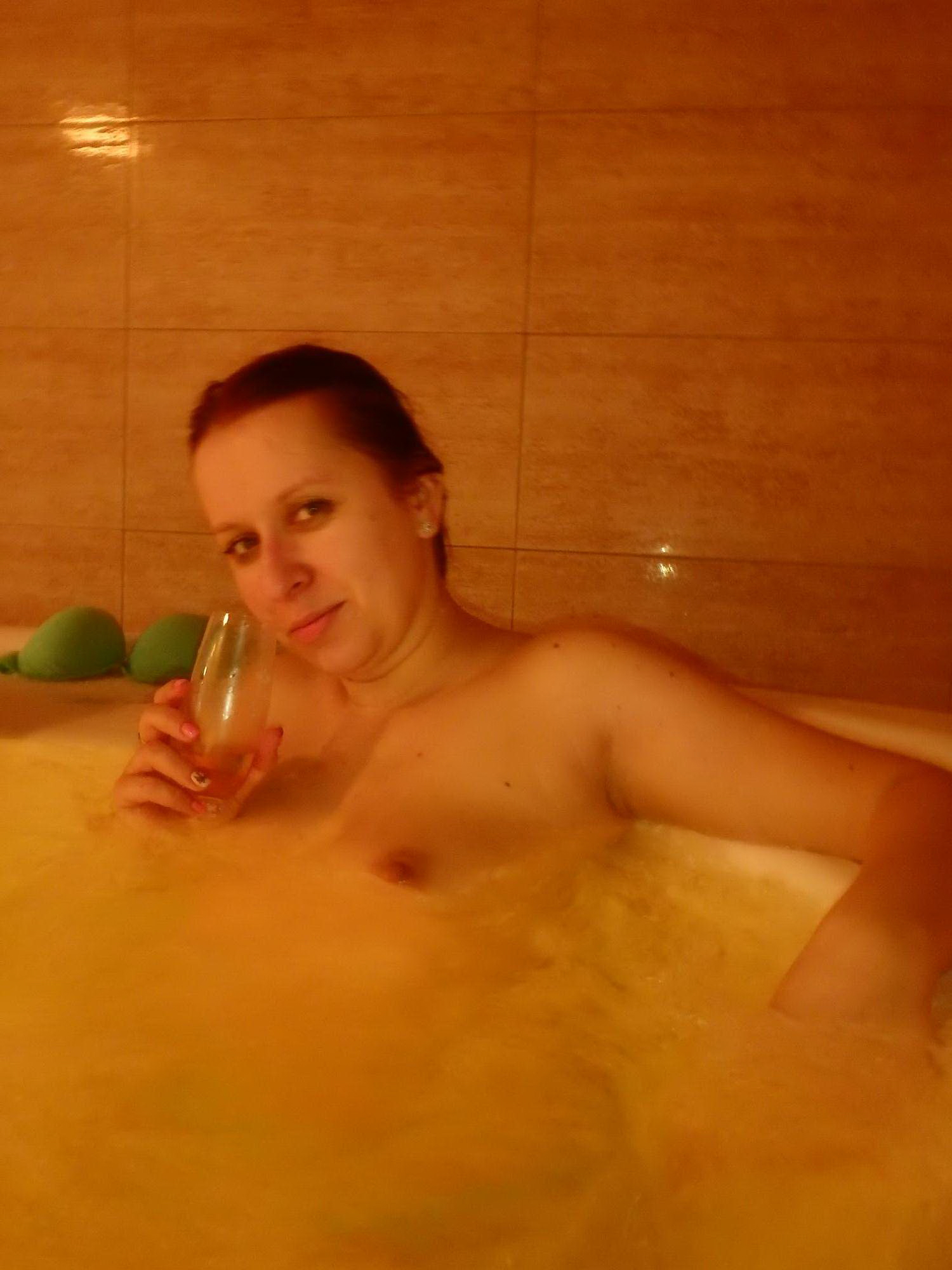 4 Horny Czech Girls Fun