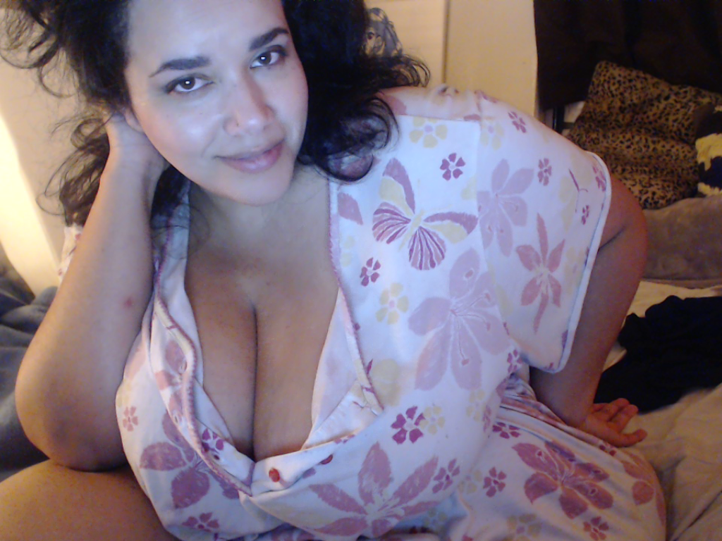 College BBW Ebony Mix Big Tits