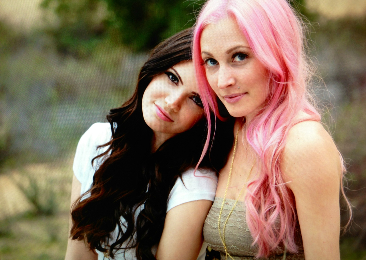 Loves Her Body And Pitbull