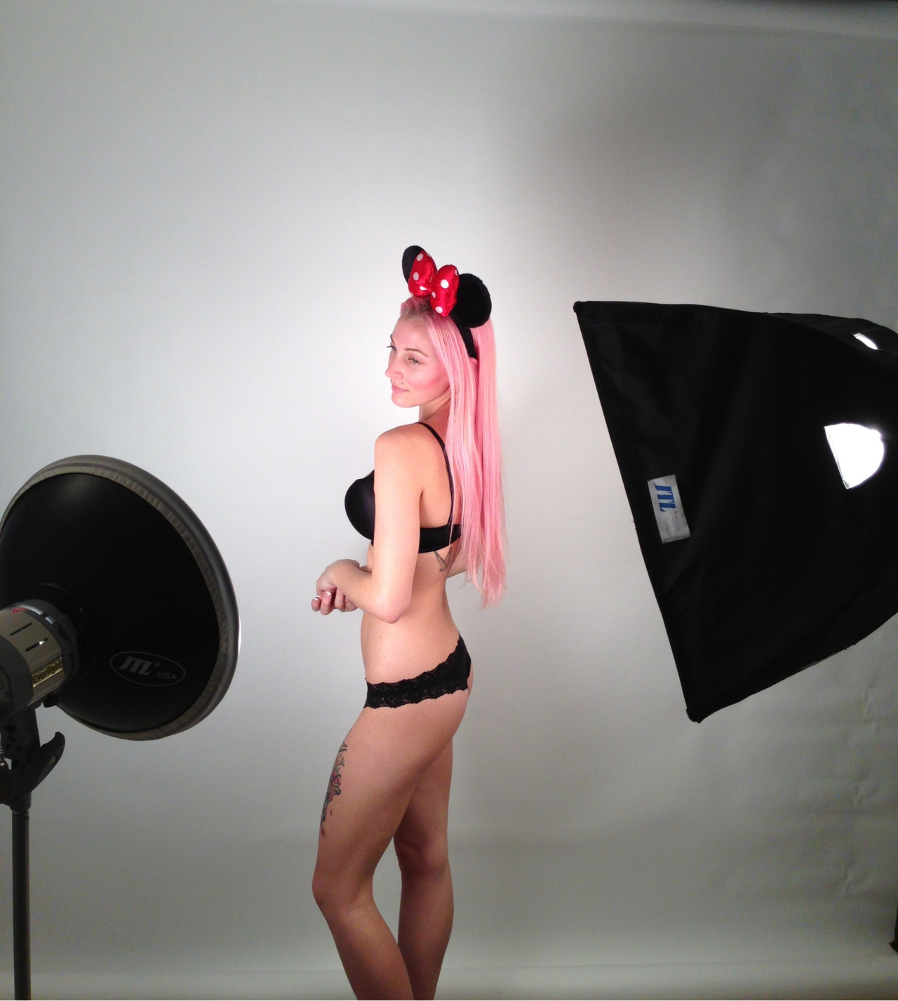 Loves Her Body And Pitbull