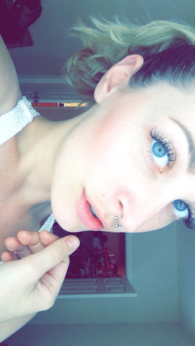 Loves Her Body And Pitbull