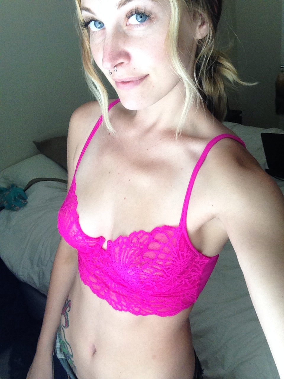 Loves Her Body And Pitbull