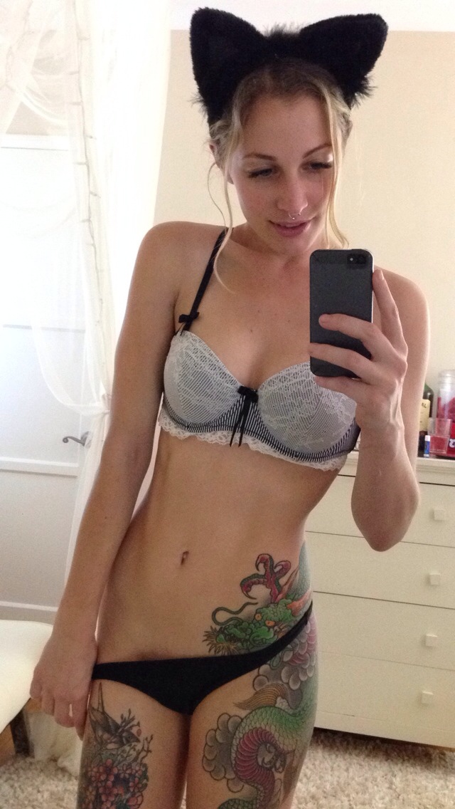 Loves Her Body And Pitbull