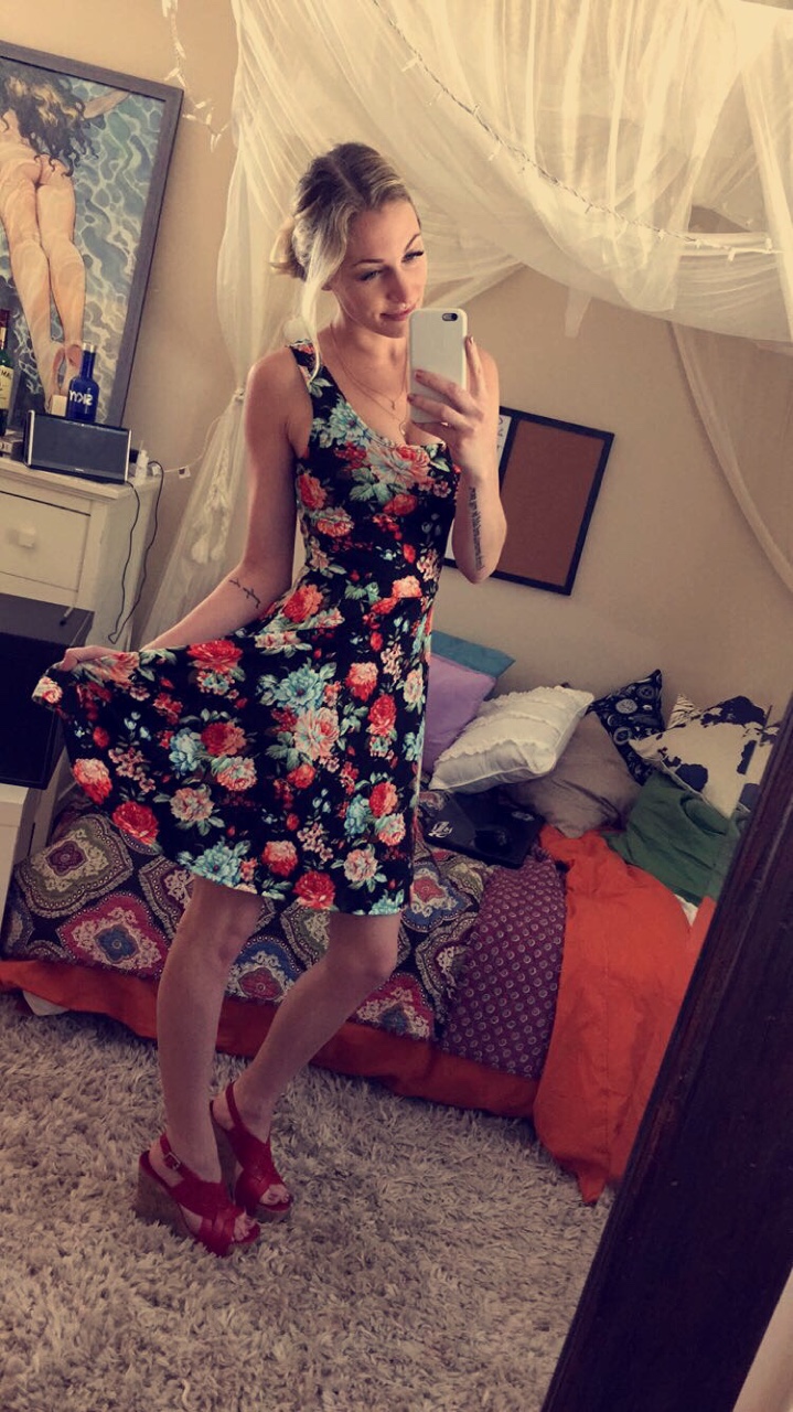 Loves Her Body And Pitbull