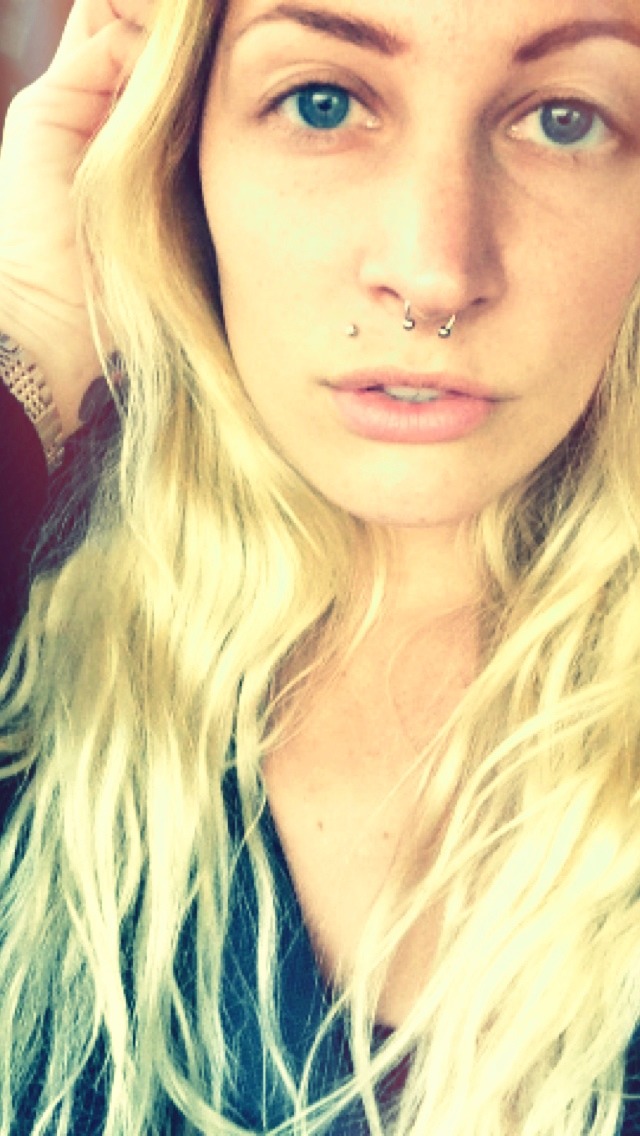 Loves Her Body And Pitbull