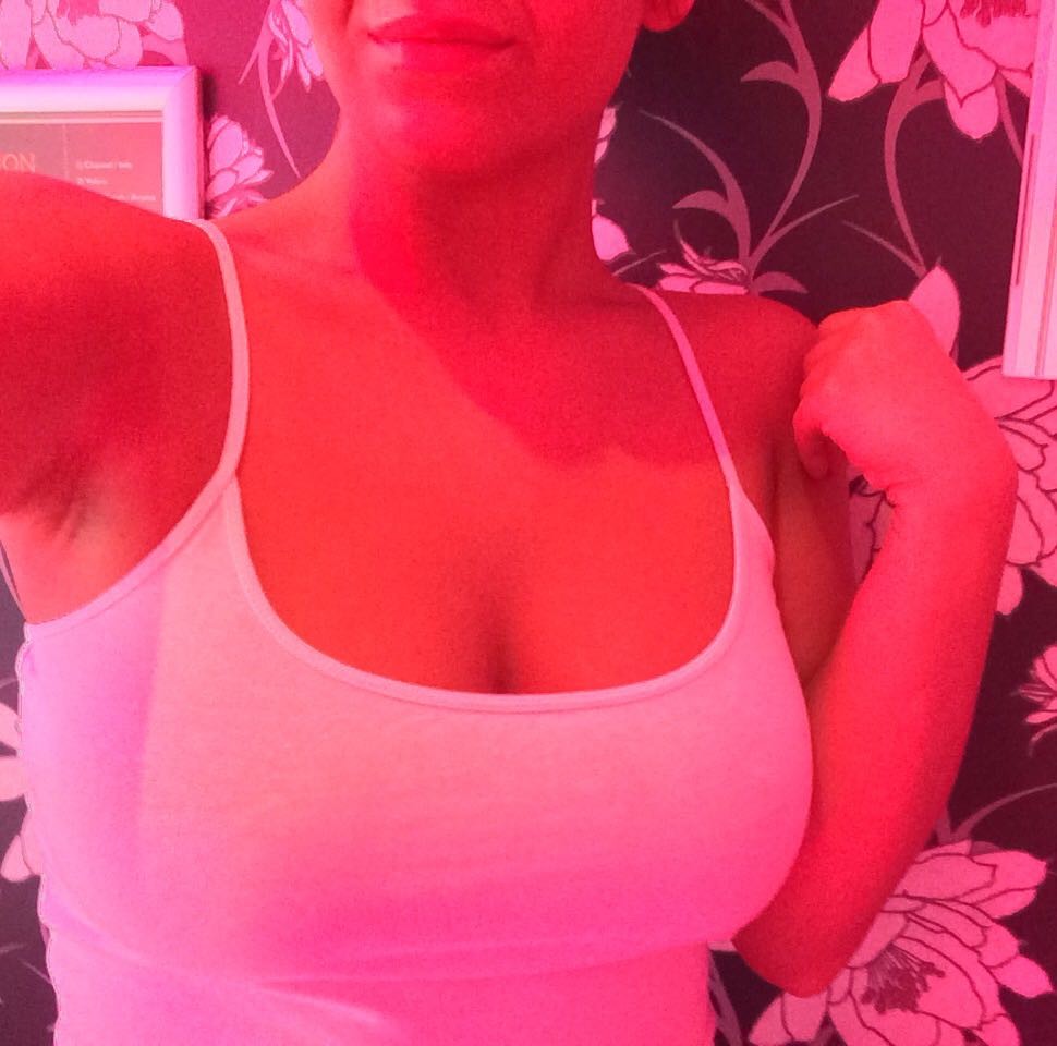 Newkumbiaqueers Hot Brunette Selfies Fuck