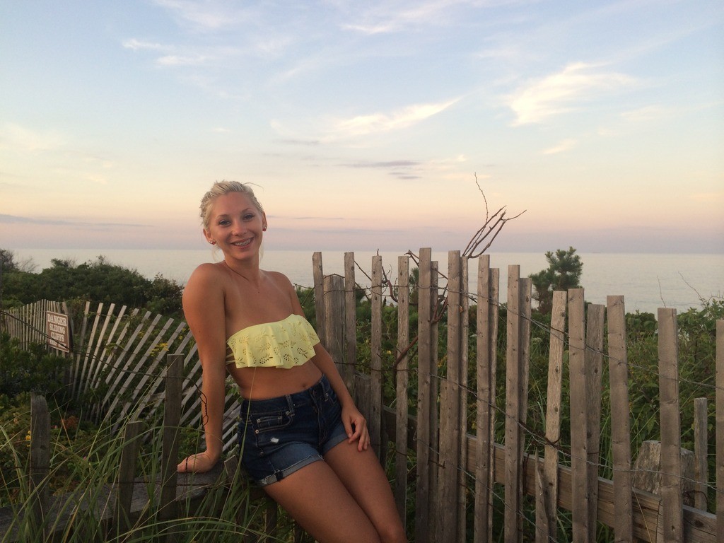 Kaleria Selfie Tanned And Fit