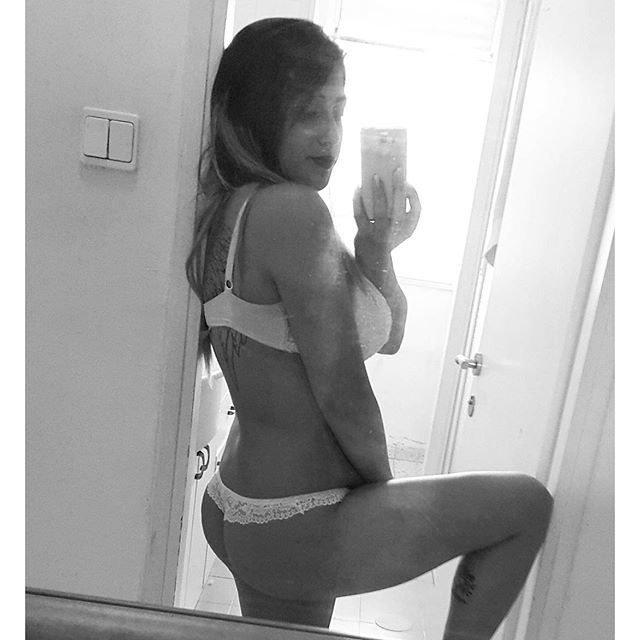 Hot Israeli Soldier With Huge Tits