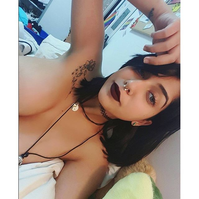 Hot Israeli Soldier With Huge Tits