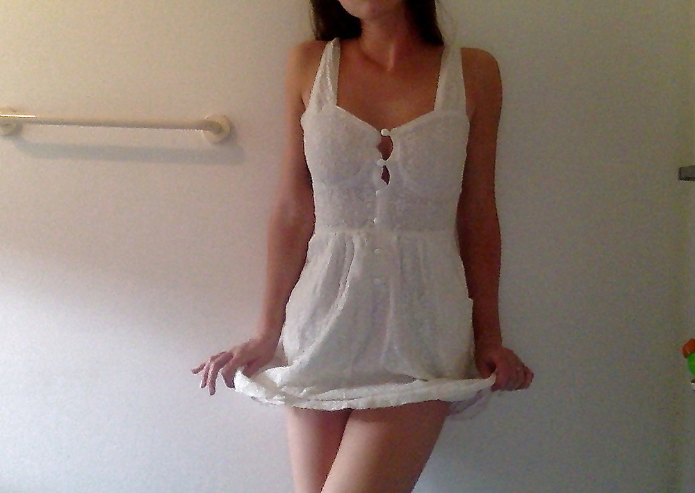 Amazing Reddit Brunette - unknown