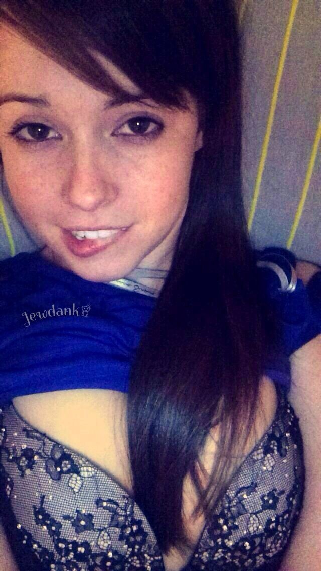 Jewdank Sexy Brunette With Perky Tits And Perfect Ass