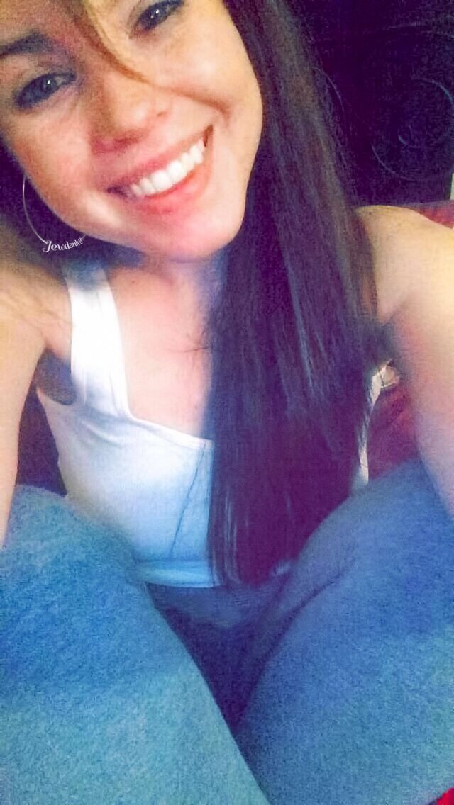 Jewdank Sexy Brunette With Perky Tits And Perfect Ass