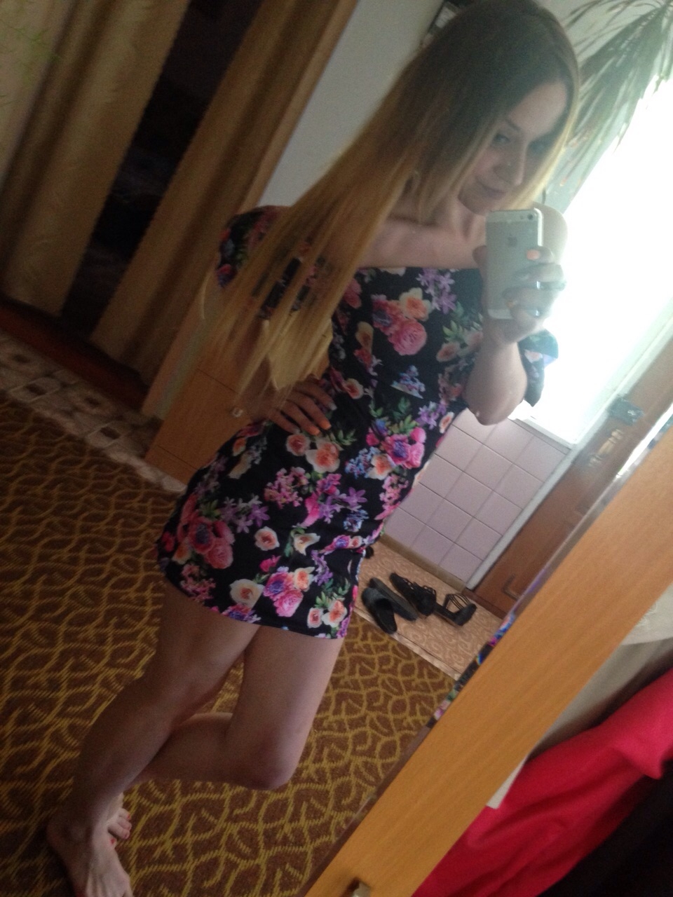 Selfie Stick Russian Hottie