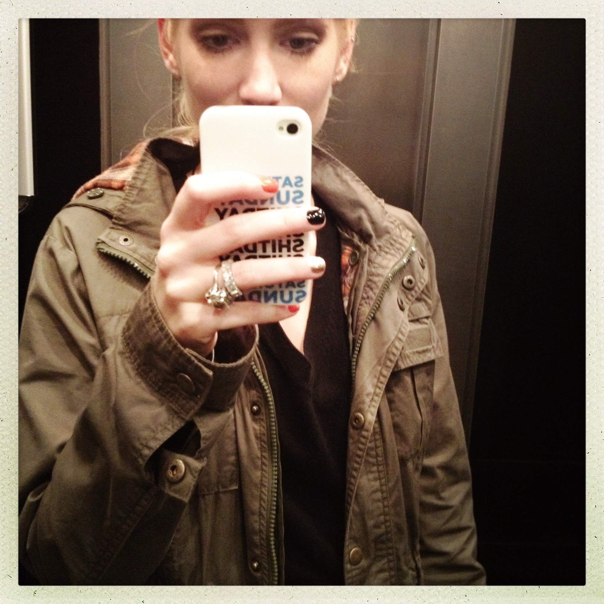 Selfie Swedish Blonde Loves Converse