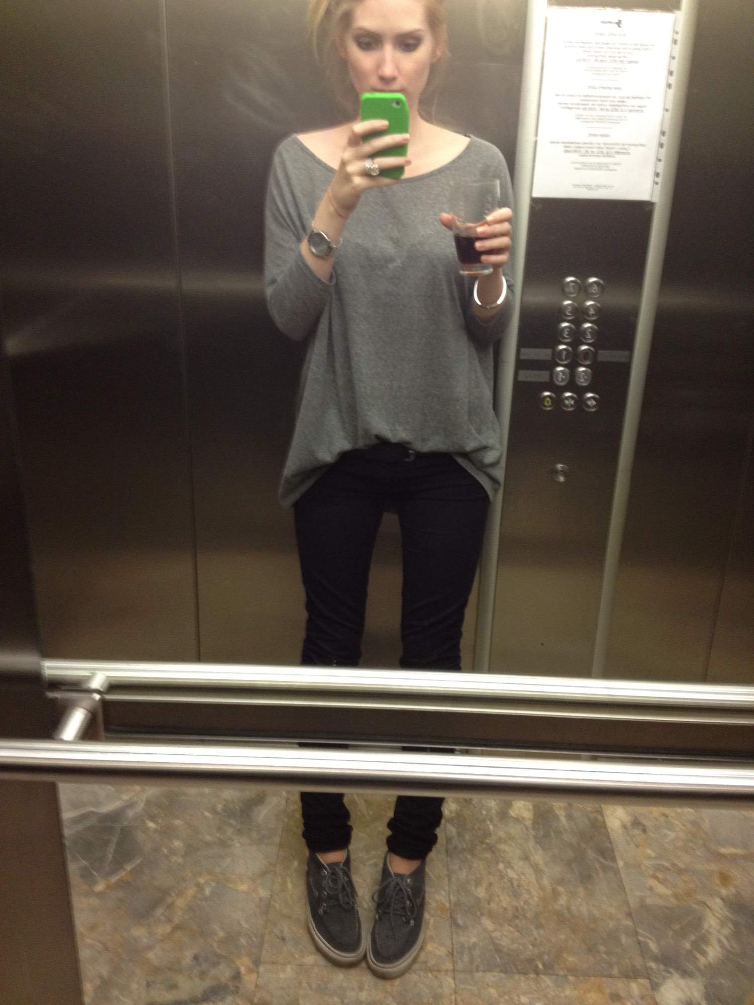 Selfie Swedish Blonde Loves Converse