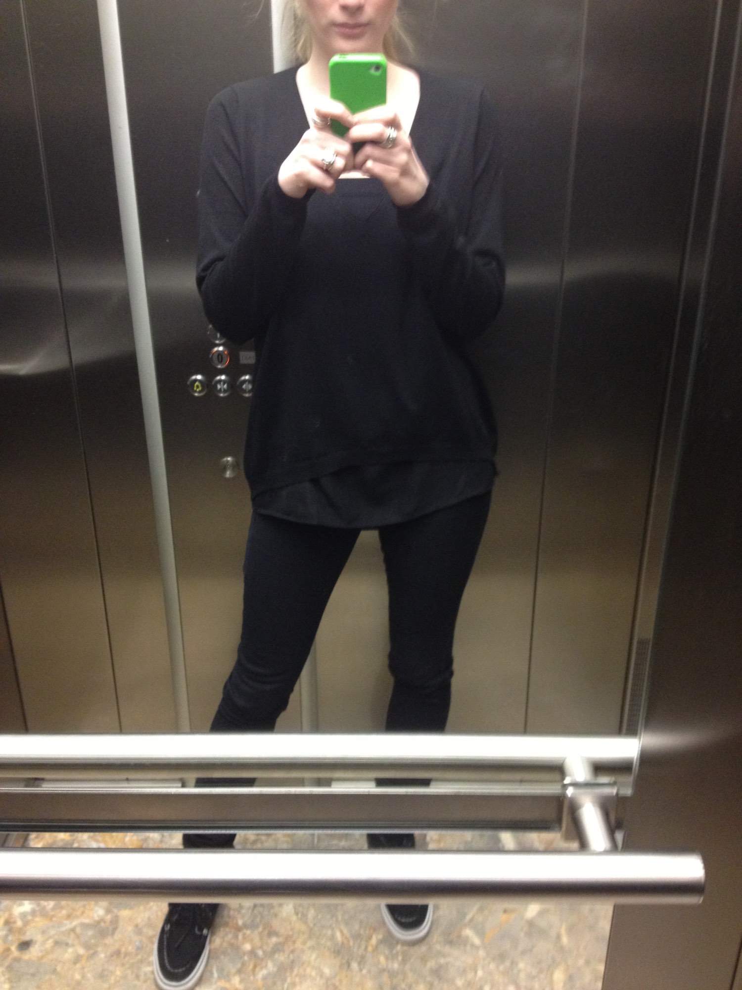 Selfie Swedish Blonde Loves Converse