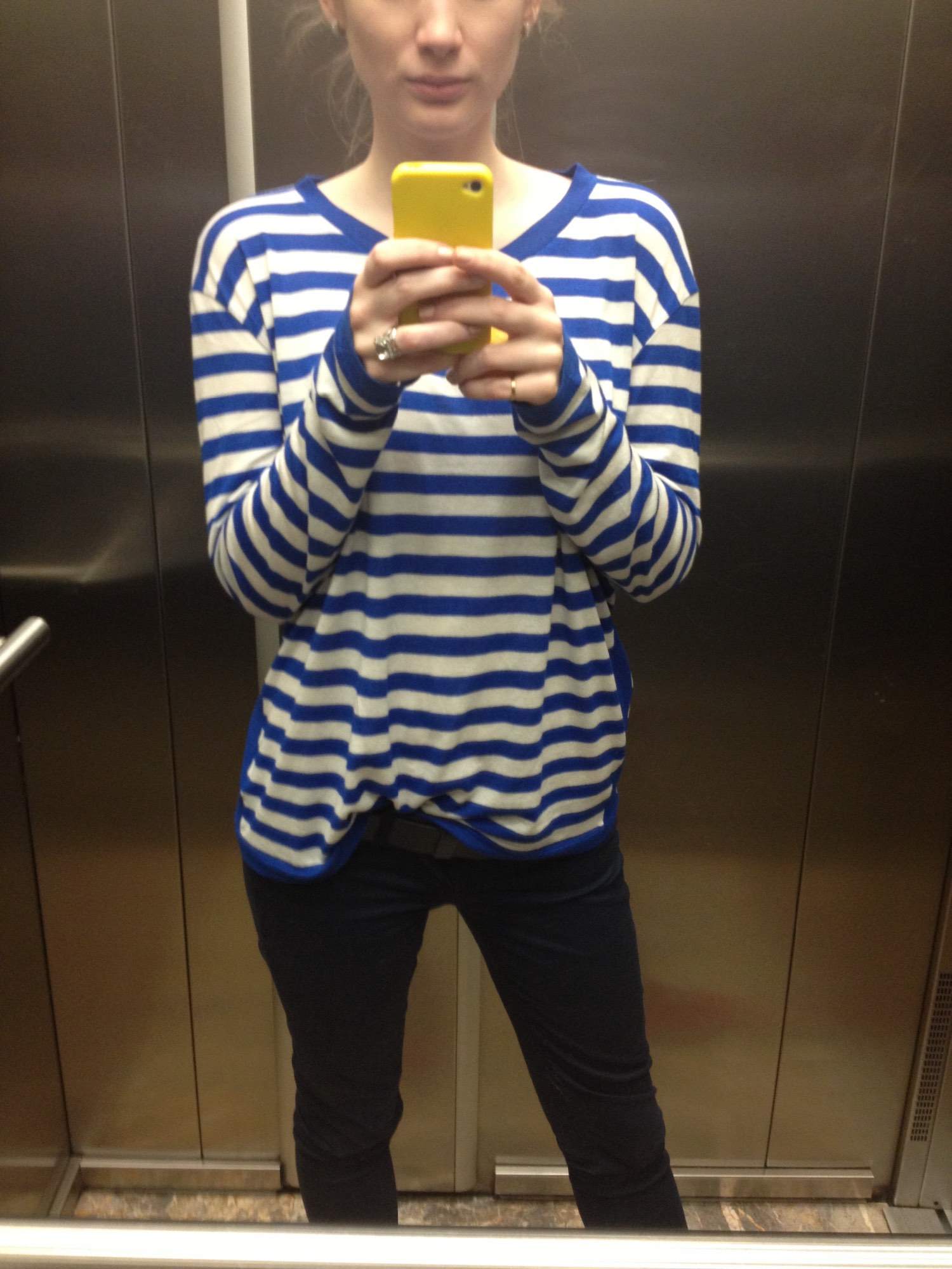 Selfie Swedish Blonde Loves Converse