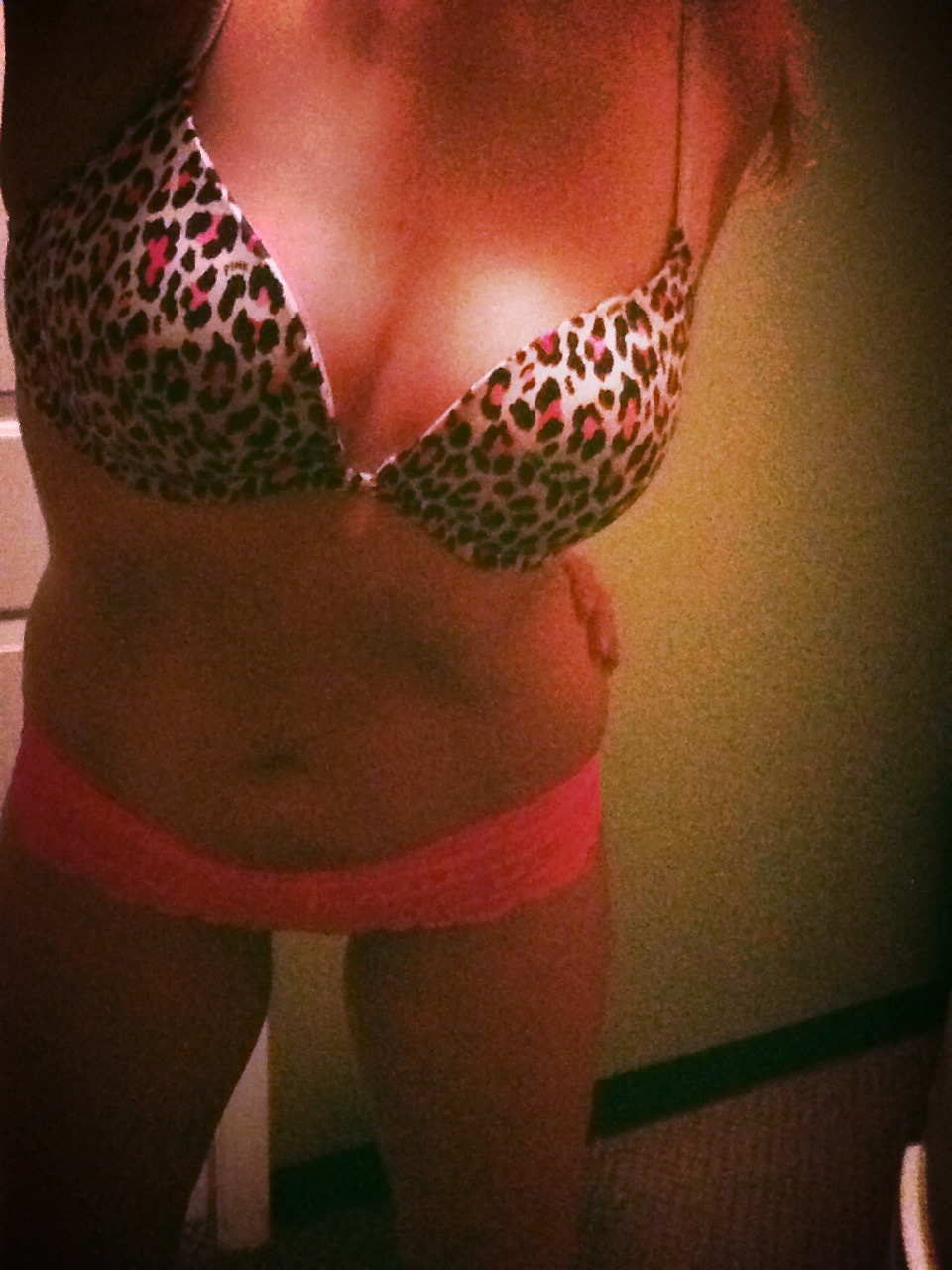 Super Wet Selfie Horny Blonde Milf #1