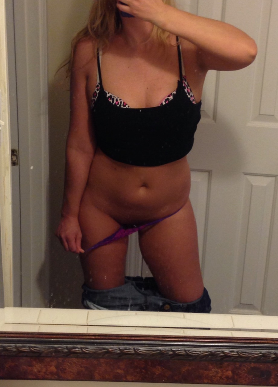 Super Wet Selfie Horny Blonde Milf #1