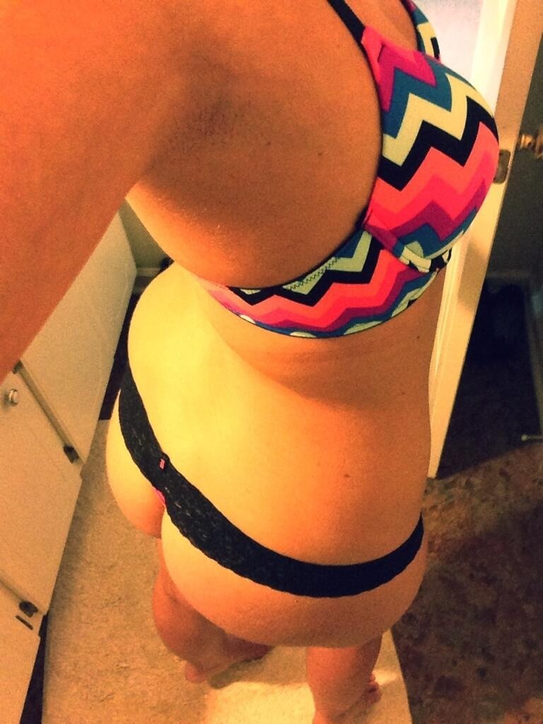 Super Wet Selfie Horny Blonde Milf #1