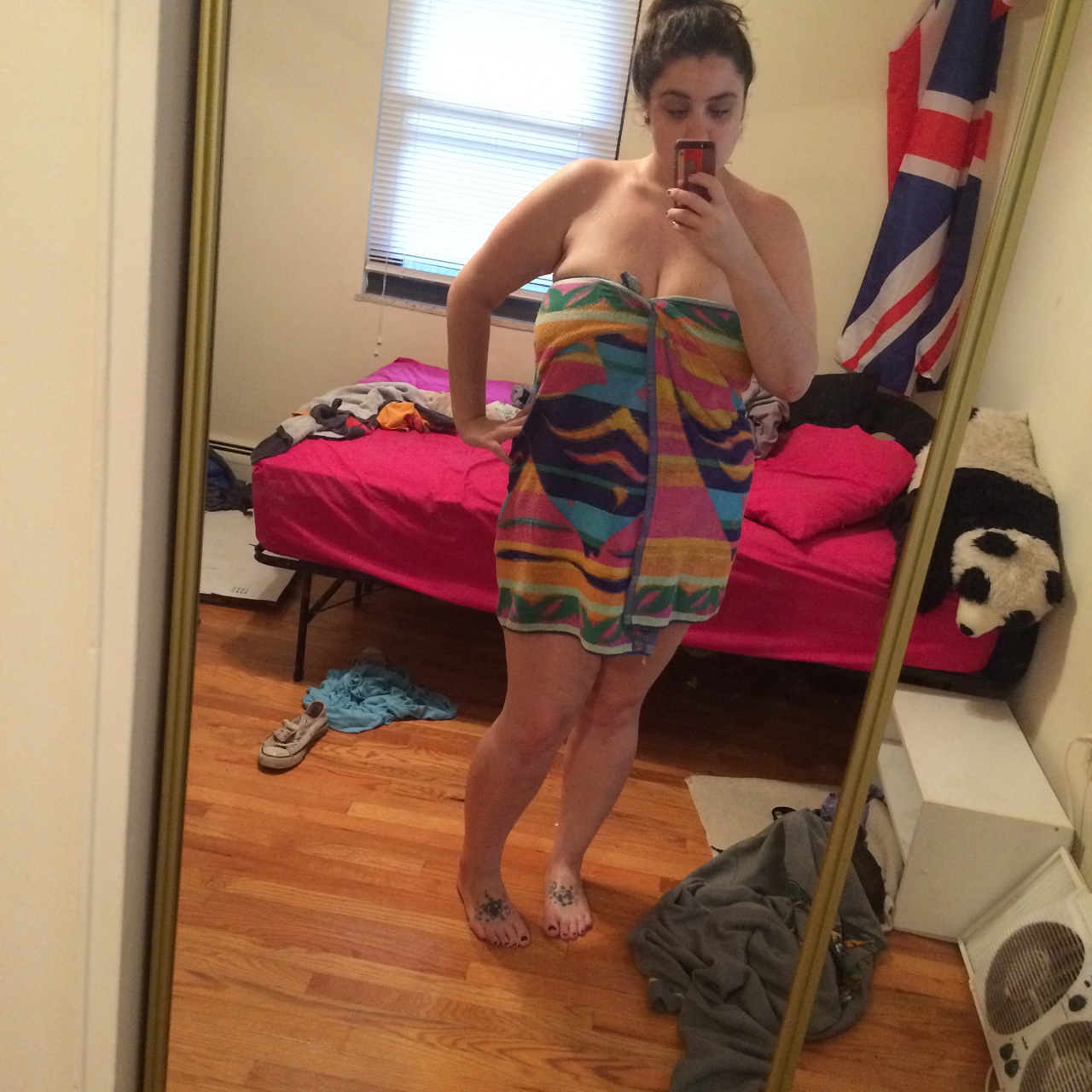 Big Breasted British Selfie Babe