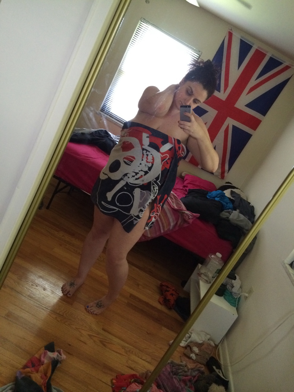 Big Breasted British Selfie Babe