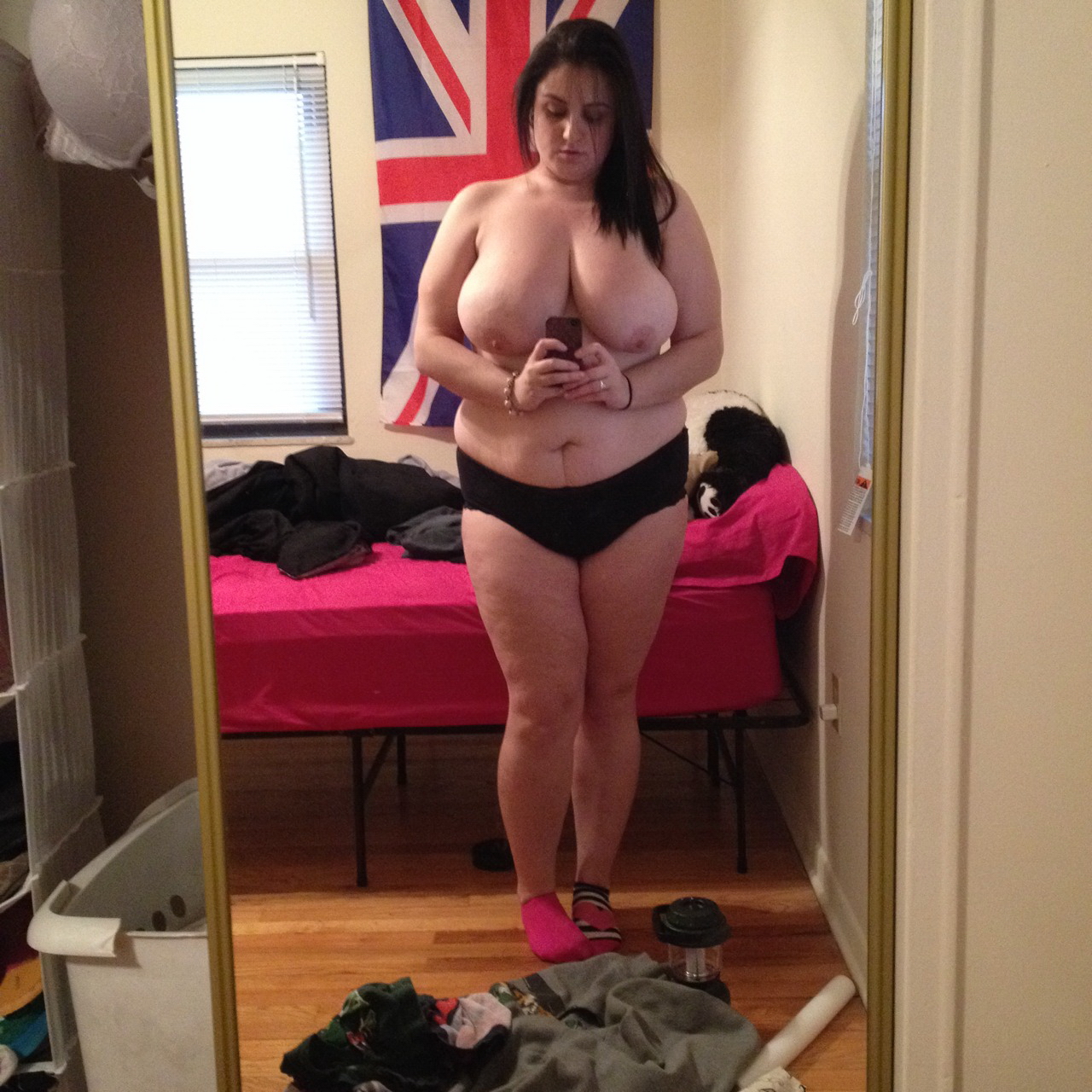 Big Breasted British Selfie Babe