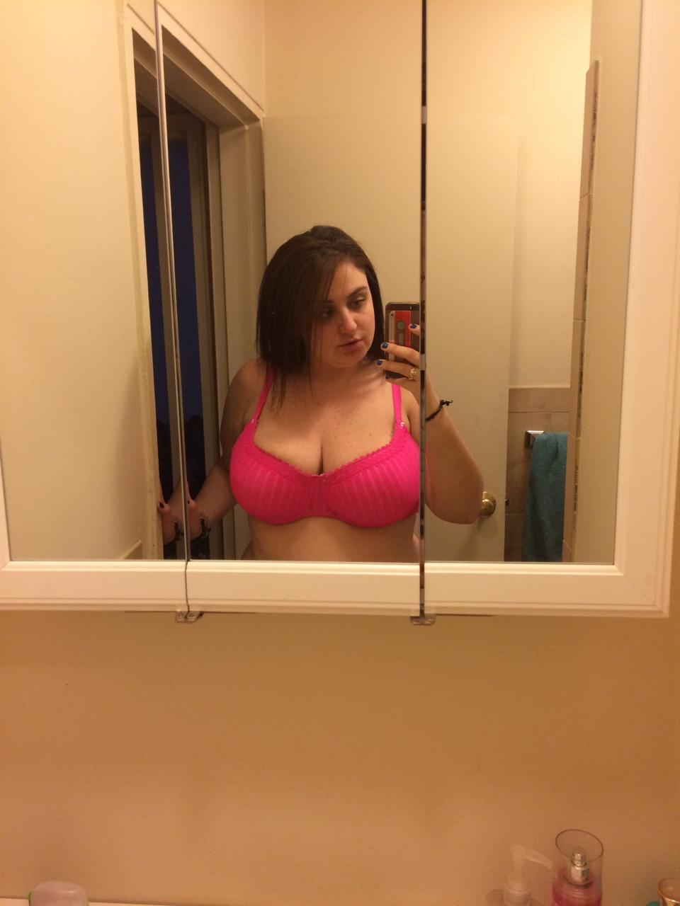 Big Breasted British Selfie Babe