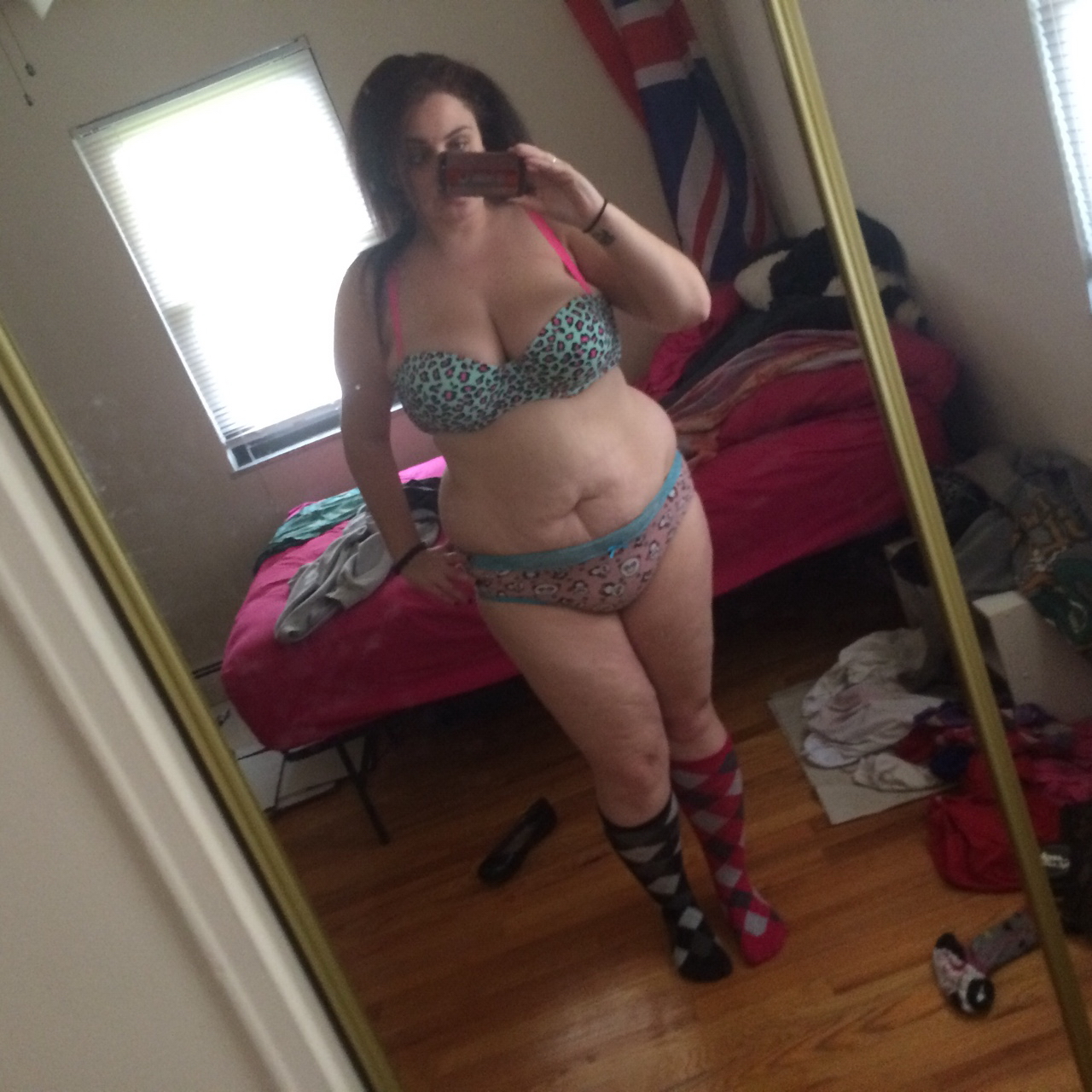 Big Breasted British Selfie Babe