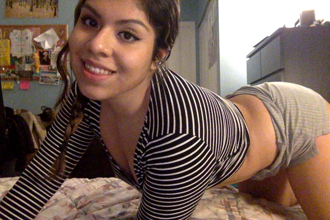 Horny Wet Fun Latina