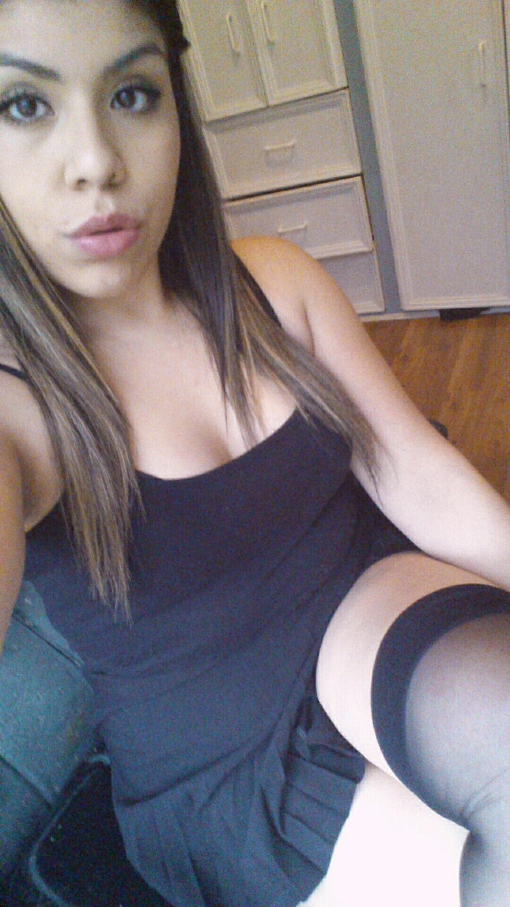 Horny Wet Fun Latina