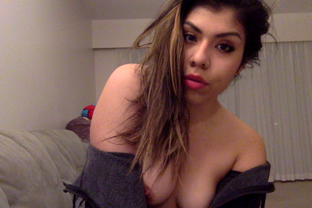 Horny Wet Fun Latina