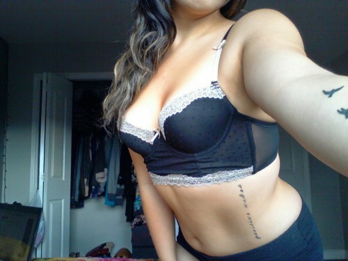 Horny Wet Fun Latina