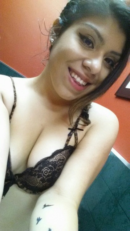 Horny Wet Fun Latina