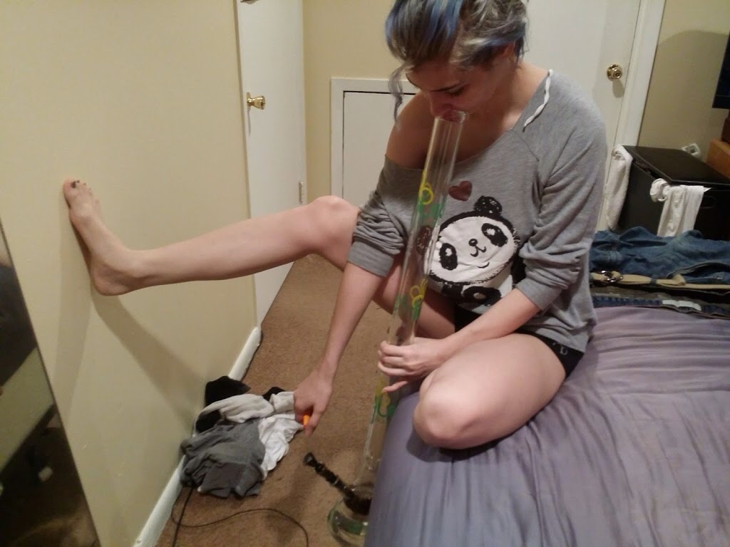 Sexy Ember Burns Daily Life