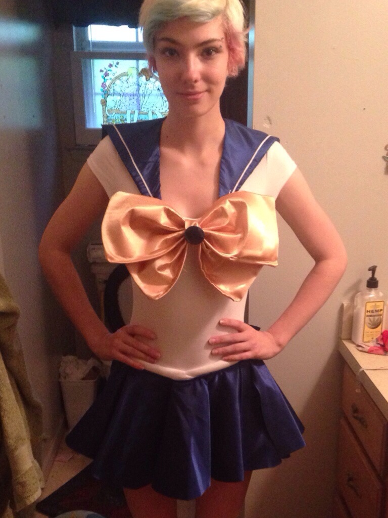 Sexy Ember Burns Daily Life