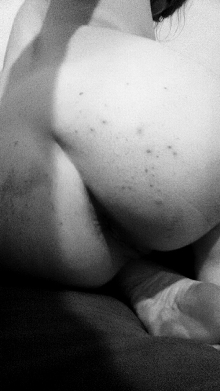 Likes To Feel Pain Redhead