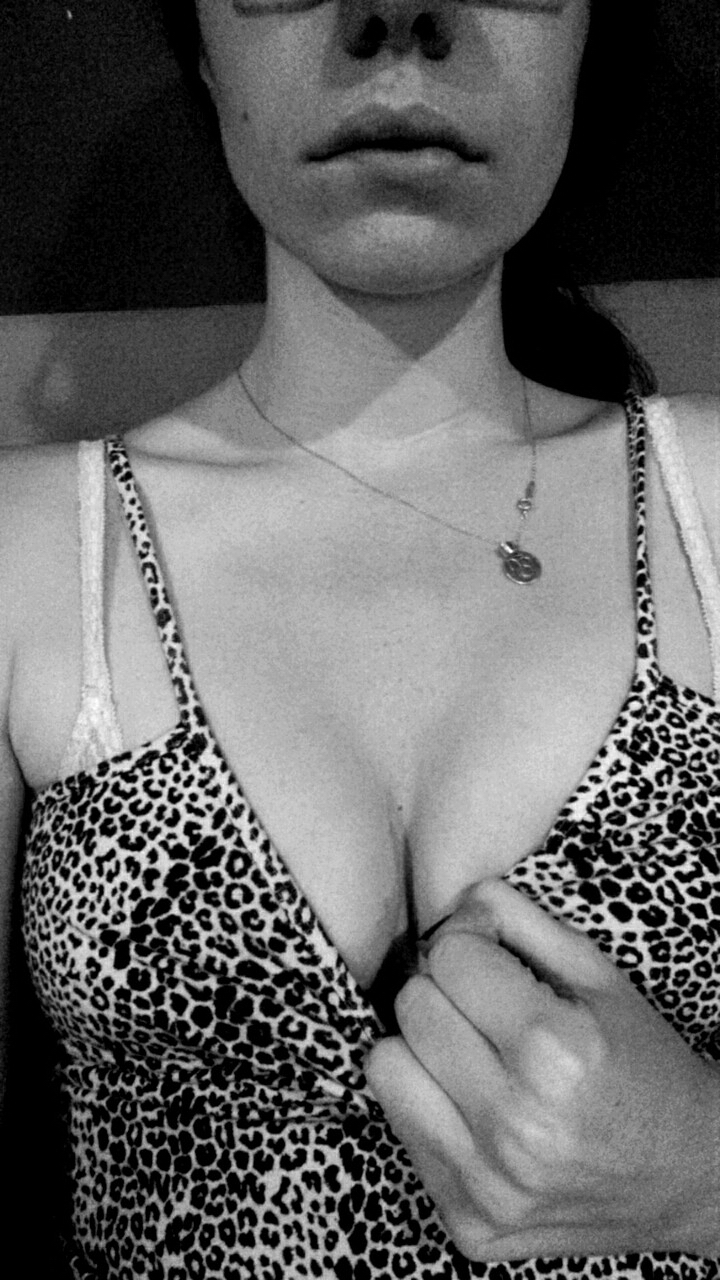 Likes To Feel Pain Redhead